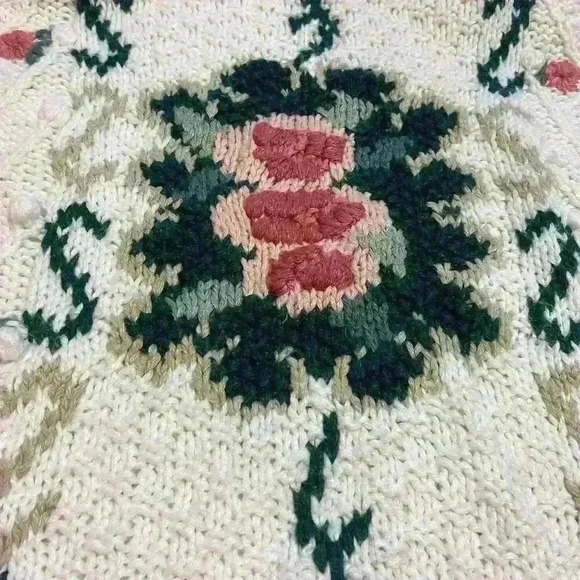 Vintage Emerald Isle Hand Knitted Floral Sweater Size Small Oversized 90s Granny - Picture 8 of 8